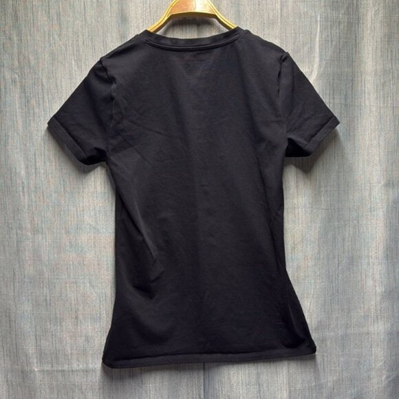 💙🩷 Calvin Klein black short sleeve shirt size medium - Picture 4 of 7